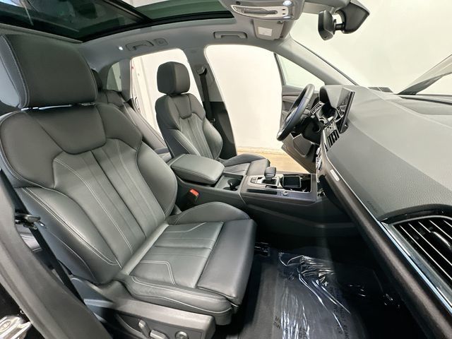 Thumbnail: 2024 Audi Q5 - 22