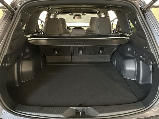 Thumbnail: 2026 Subaru Forester - 23