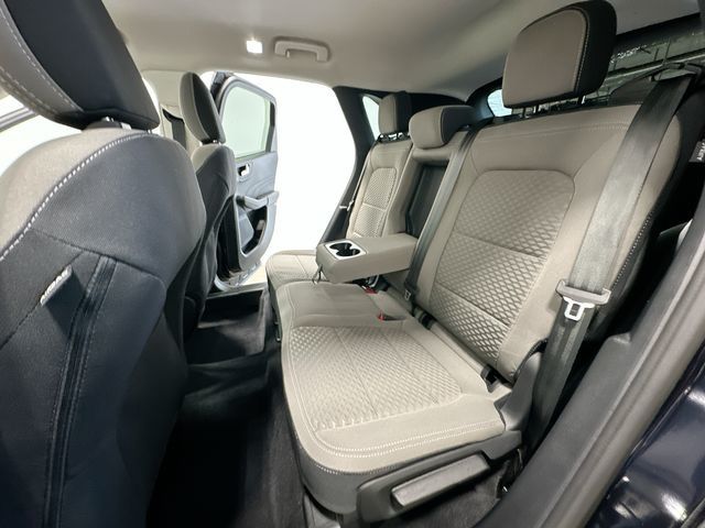 Thumbnail: 2021 Ford Escape - 18