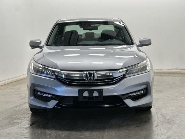 Thumbnail: 2017 Honda Accord - 31