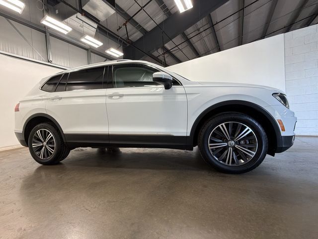 Thumbnail: 2018 Volkswagen Tiguan - 3