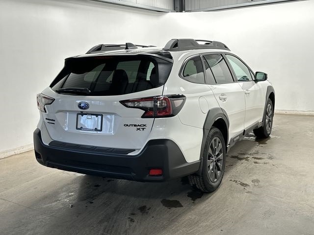 Thumbnail: 2025 Subaru Outback - 34