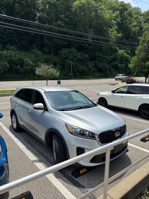 Thumbnail: 2019 Kia Sorento - 1