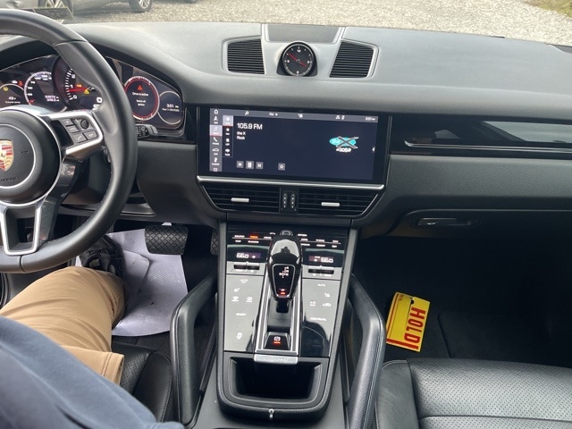 Thumbnail: 2019 Porsche Cayenne - 19