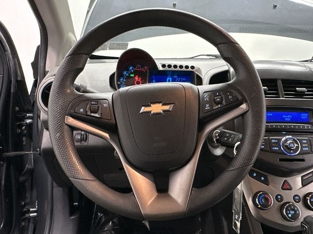 Thumbnail: 2013 Chevrolet Sonic - 7