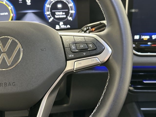 Thumbnail: 2025 Volkswagen Tiguan - 10