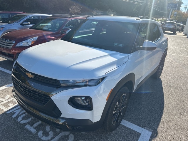 Thumbnail: 2022 Chevrolet TrailBlazer - 3