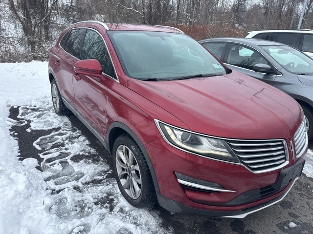 Thumbnail: 2017 Lincoln MKC - 3