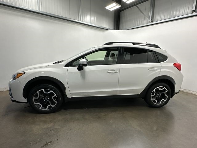Thumbnail: 2016 Subaru Crosstrek - 2