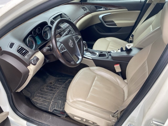 Thumbnail: 2013 Buick Regal - 18