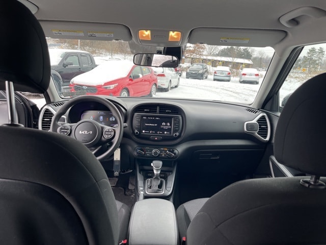 Thumbnail: 2023 Kia Soul - 18