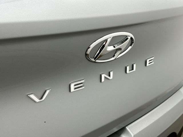 Thumbnail: 2022 Hyundai Venue - 26