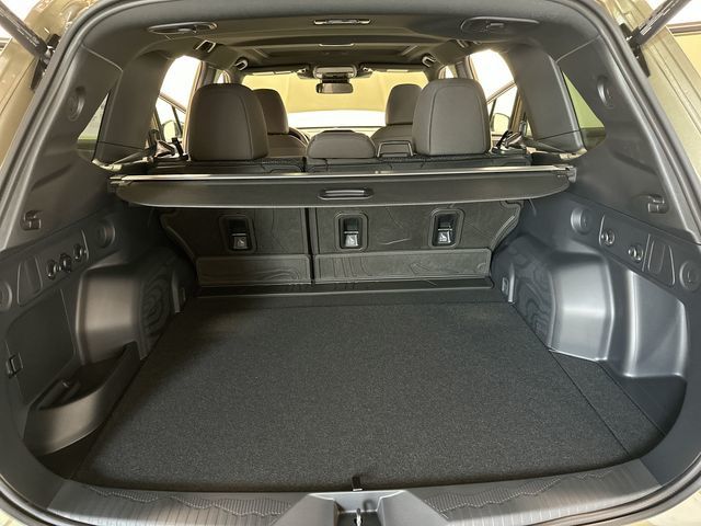Thumbnail: 2026 Subaru Forester - 24