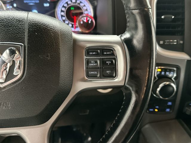 Thumbnail: 2021 RAM 1500 Classic - 9