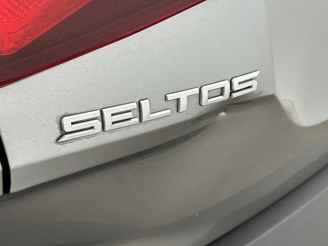 Thumbnail: 2023 Kia Seltos - 26