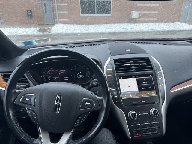 Thumbnail: 2017 Lincoln MKC - 26