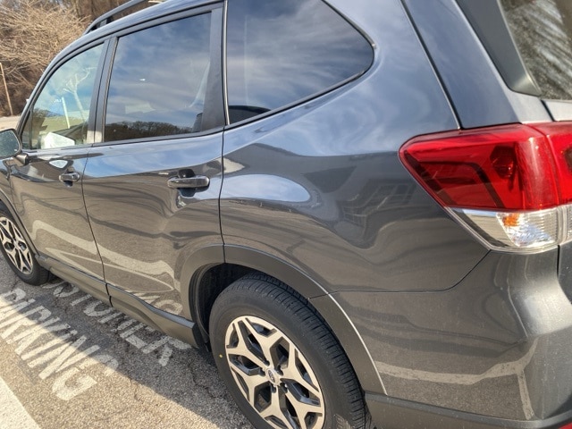 Thumbnail: 2022 Subaru Forester - 9