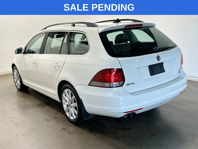 Thumbnail: 2012 Volkswagen Jetta - 30
