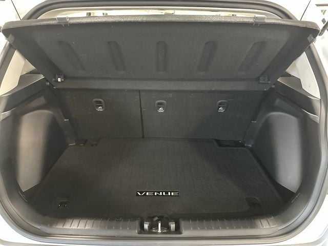 Thumbnail: 2022 Hyundai Venue - 24