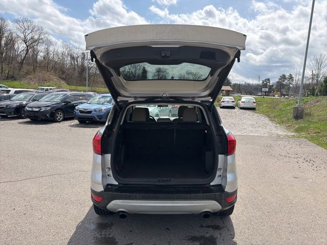 Thumbnail: 2019 Ford Escape - 11