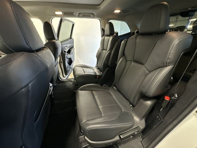Thumbnail: 2022 Subaru Ascent - 20