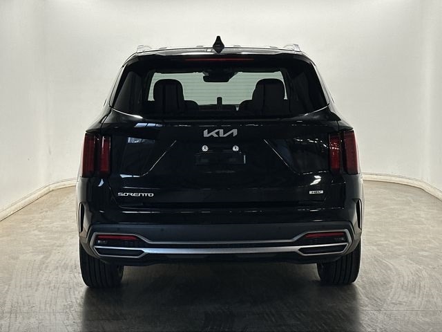 Thumbnail: 2023 Kia Sorento - 4
