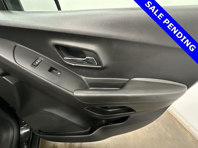 Thumbnail: 2019 Chevrolet Trax - 18