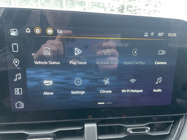 Thumbnail: 2025 Chevrolet Equinox - 12