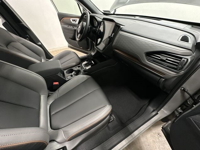 Thumbnail: 2025 Subaru Forester - 21