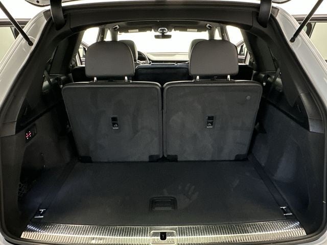 Thumbnail: 2017 Audi Q7 - 26