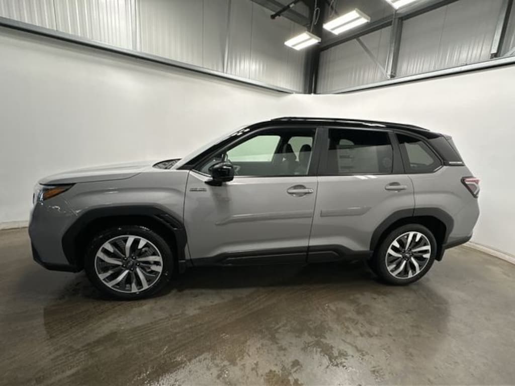 New 2025 Subaru Forester Touring Hybrid SUV