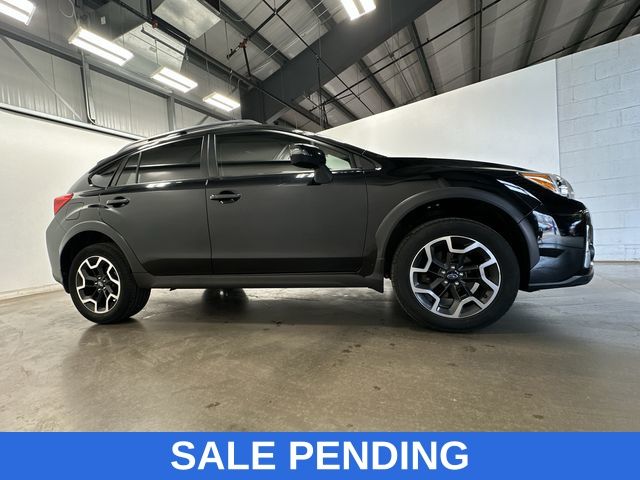 Thumbnail: 2016 Subaru Crosstrek - 3