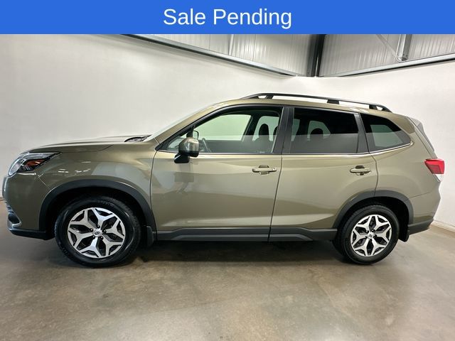 Thumbnail: 2022 Subaru Forester - 2