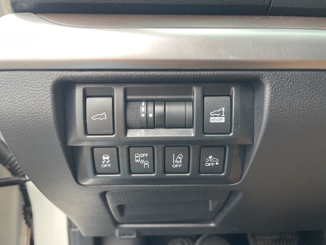 Thumbnail: 2019 Subaru Outback - 26