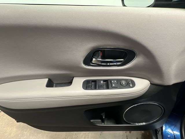 Thumbnail: 2017 Honda HR-V - 18