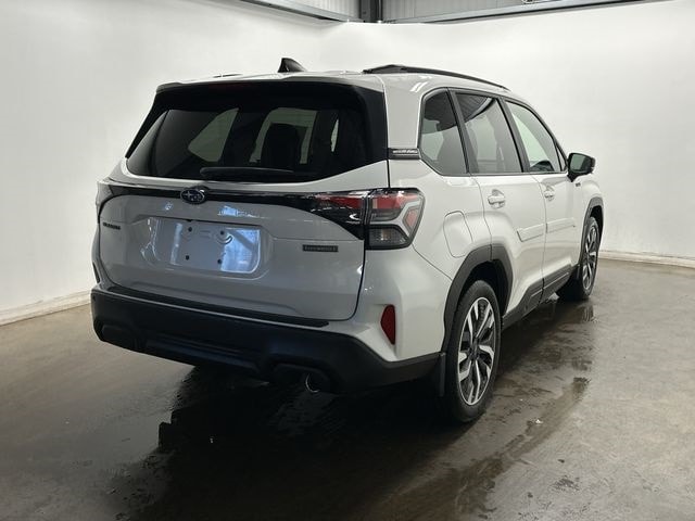 Thumbnail: 2025 Subaru Forester - 31