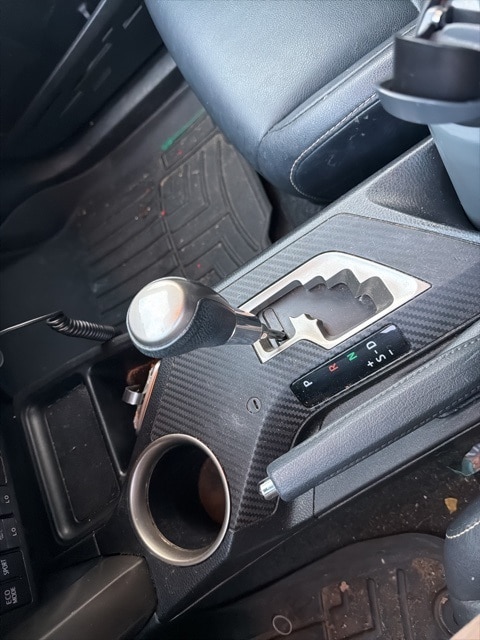 Thumbnail: 2013 Toyota RAV4 - 13