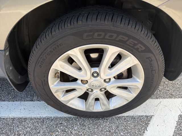 Thumbnail: 2012 Kia Soul - 17