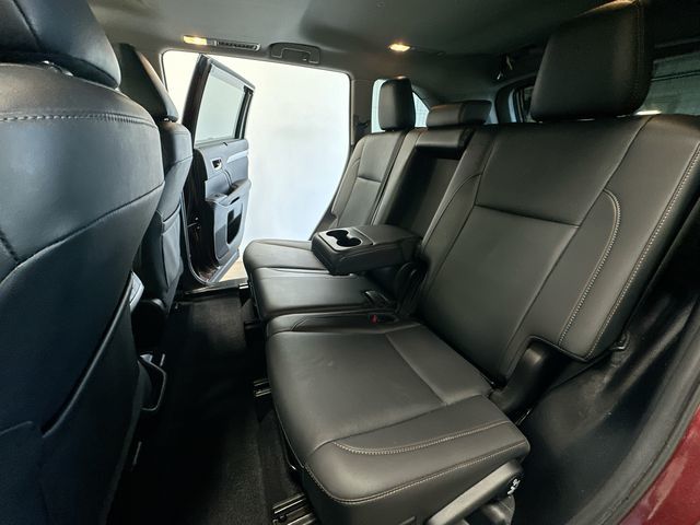 2019 Toyota Highlander XLE - Photo 20