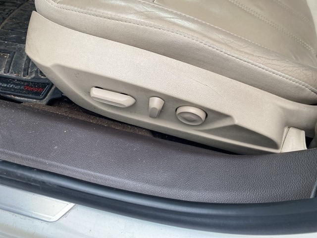 Thumbnail: 2013 Buick Regal - 19