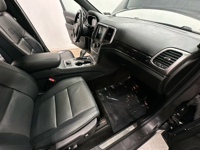 Thumbnail: 2018 Jeep Grand Cherokee - 24