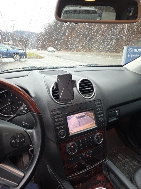 Thumbnail: 2010 Mercedes-Benz M-Class - 14