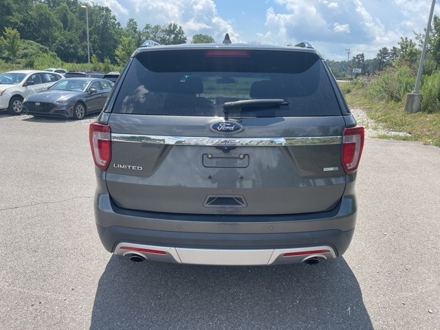 Thumbnail: 2016 Ford Explorer - 7