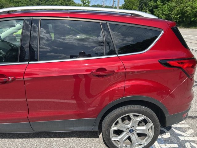 Thumbnail: 2019 Ford Escape - 15