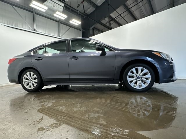 Thumbnail: 2016 Subaru Legacy - 3