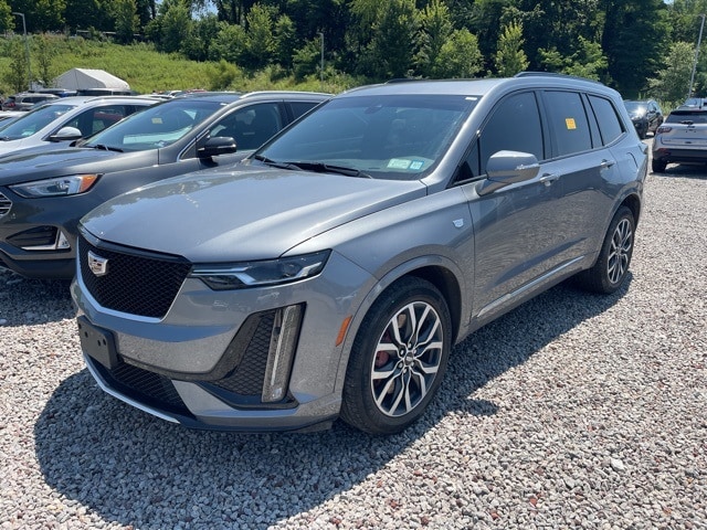 Thumbnail: 2022 Cadillac XT6 - 1