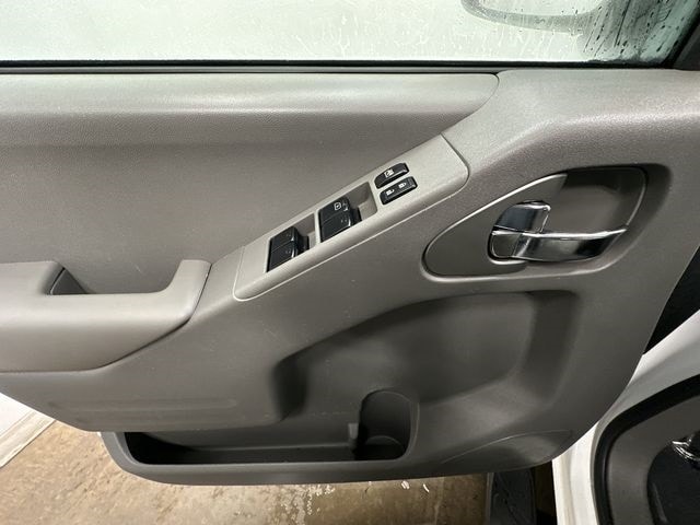 Thumbnail: 2021 Nissan Frontier - 17