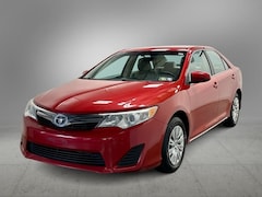 Used 2014 Toyota Camry LE Sedan in Moon Township