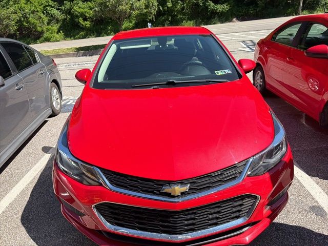 Thumbnail: 2018 Chevrolet Cruze - 2