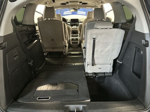 Thumbnail: 2018 Honda Odyssey - 29